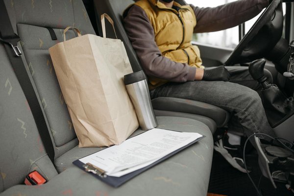 How can I maximize the benefits of using UK vehicle microfiber cloths?